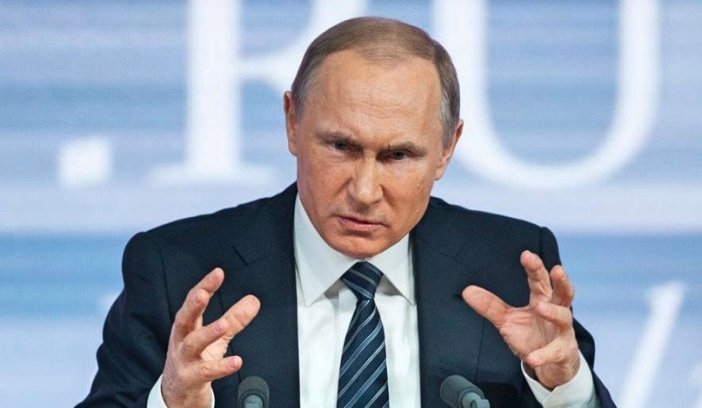Putin SSRİ ilə bağlı qanun imzaladı - Yüksək cərimələr kəsdi