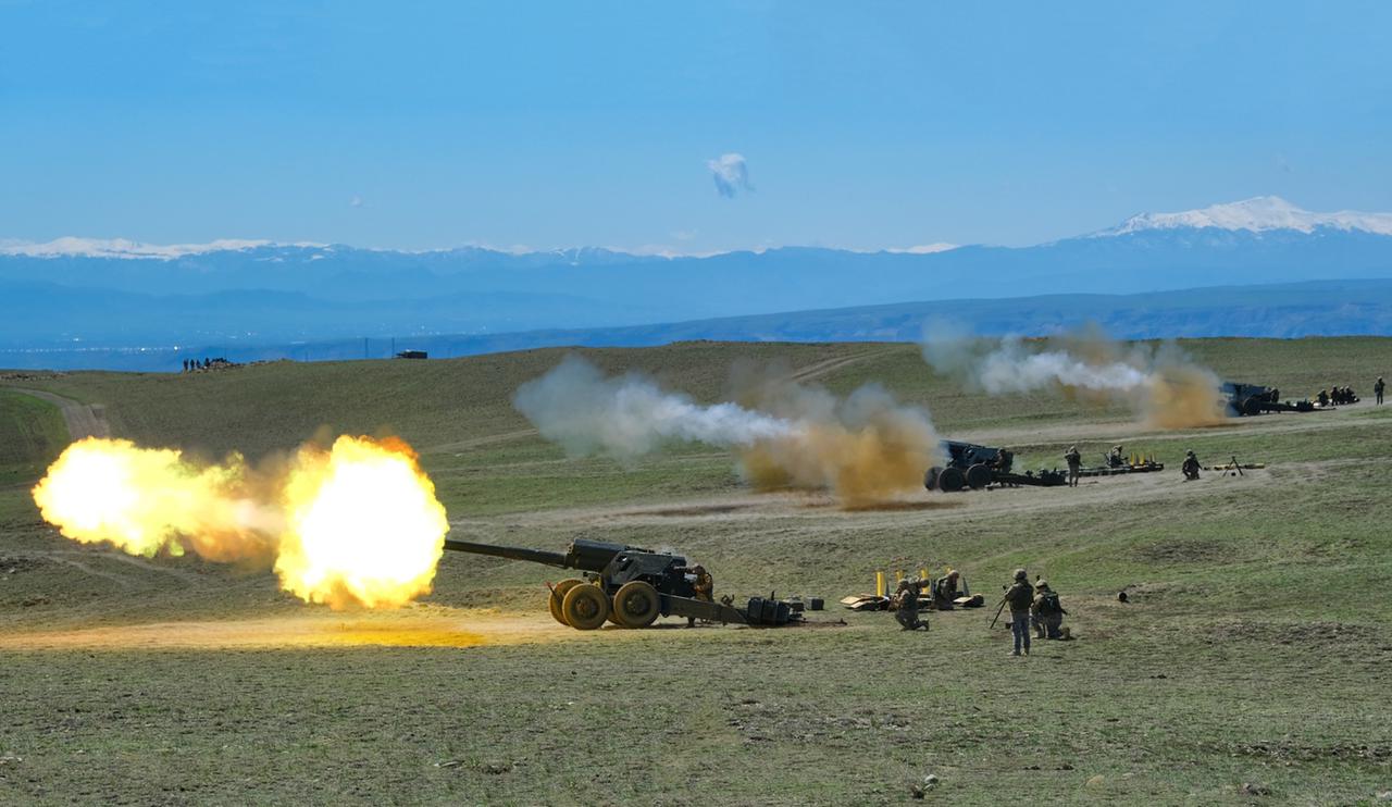 Hərbi təlimlər başa çatdı
