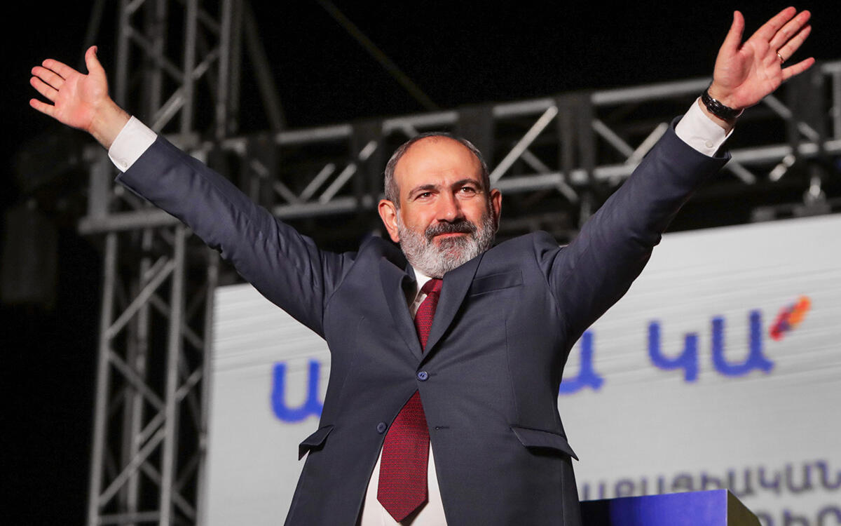 Paşinyanın Rusiyaya səfəri başladı