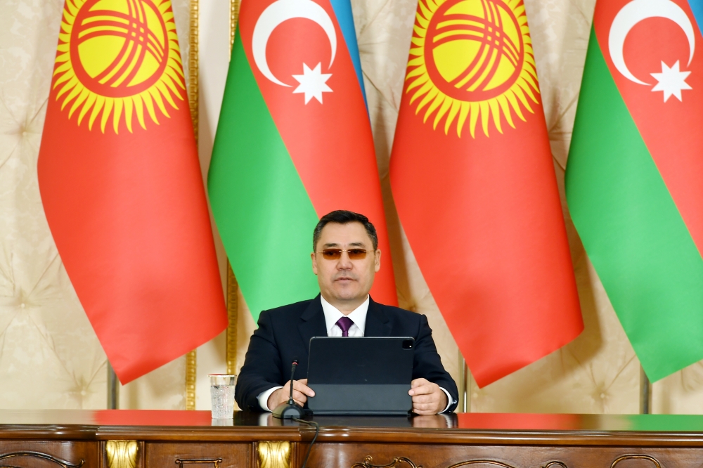 Japarovdan Azərbaycan biznesmenlərinə DƏVƏT