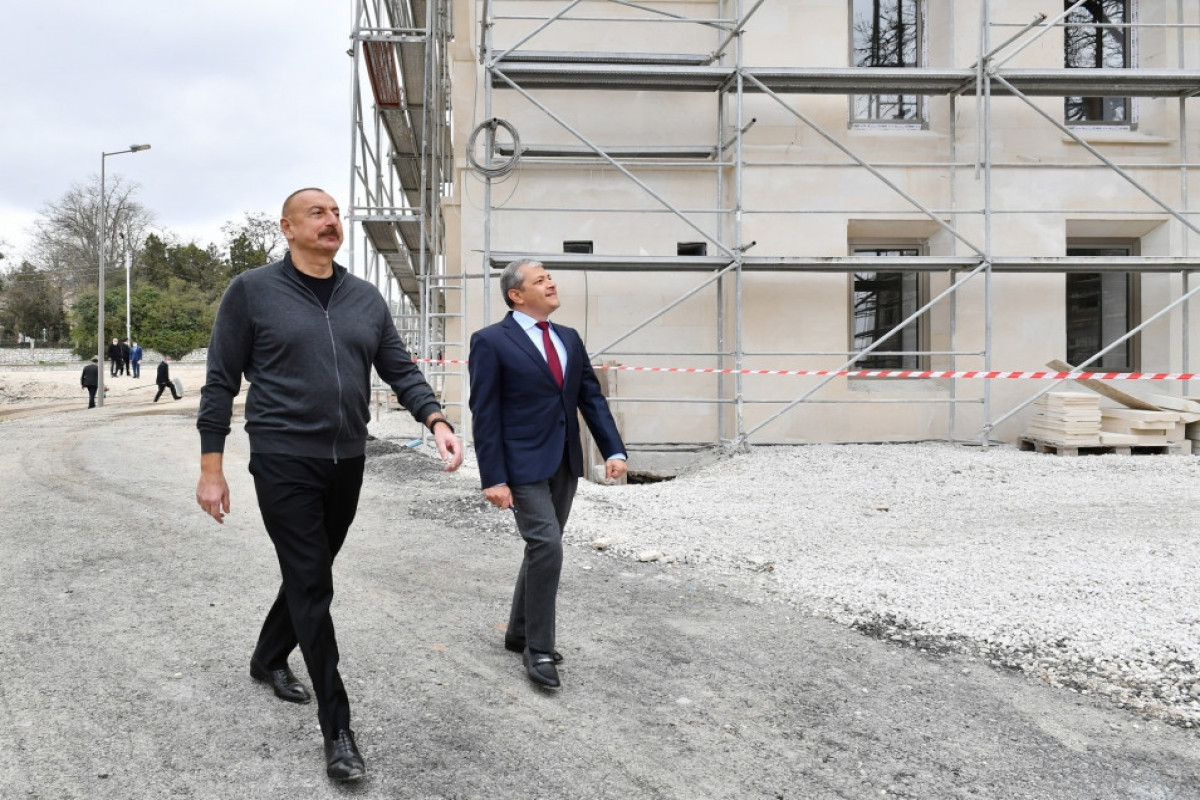 Prezident Şuşada görülən işlərlə tanış olub - YENİLƏNİB