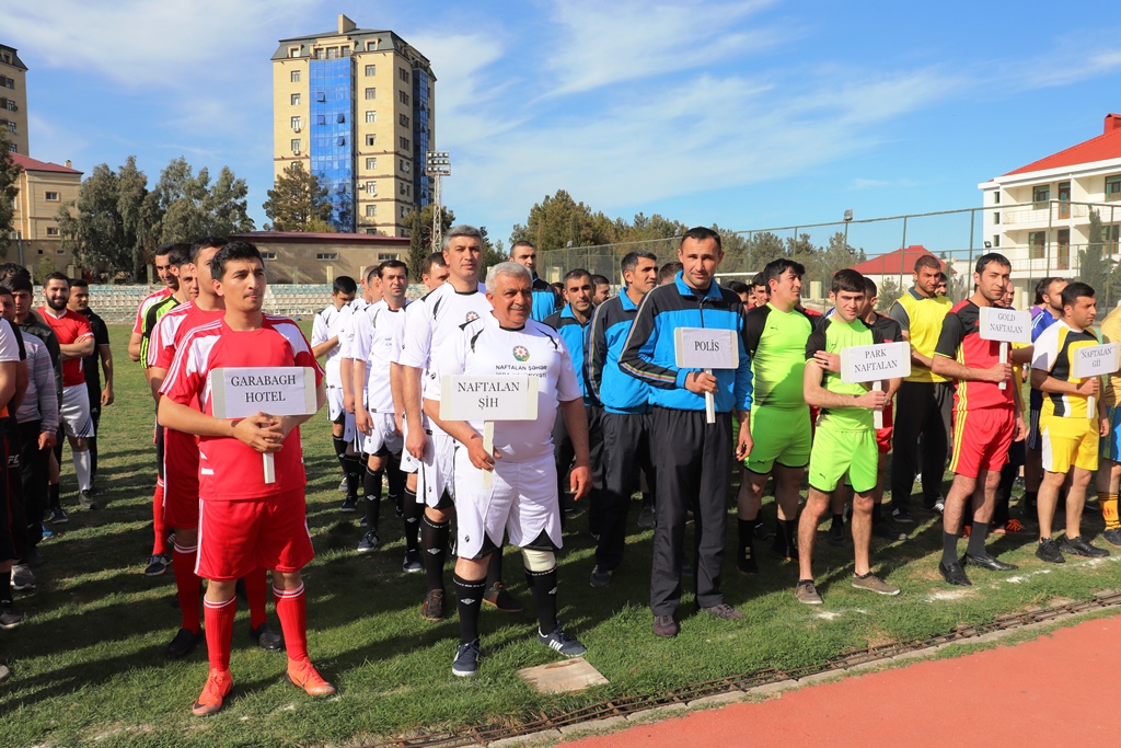 Naftalanda mini-futbol turnirinin açılışı oldu - FOTO