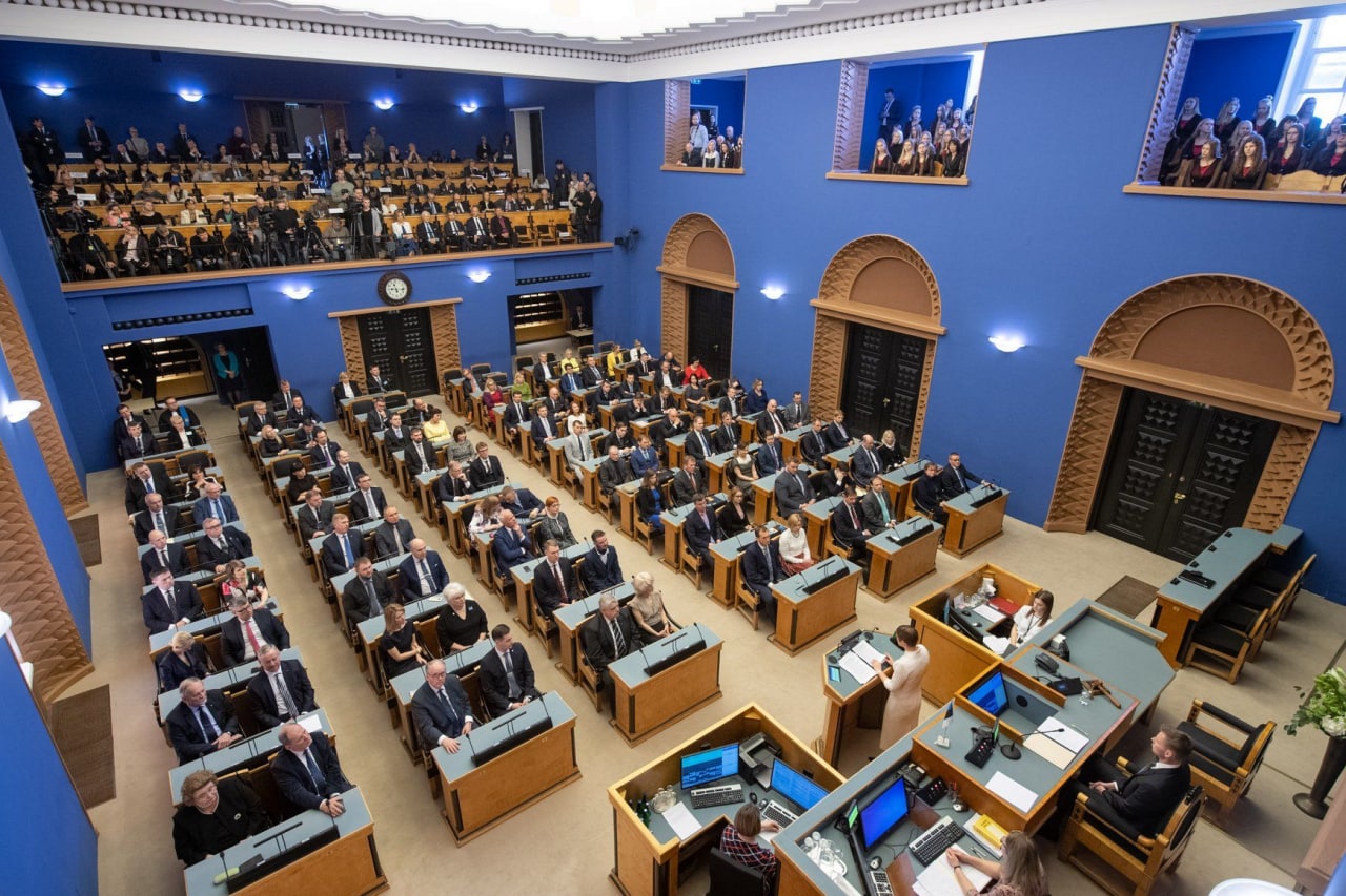 Estoniya Rusiyanın addımlarını soyqırımı kimi TANIDI