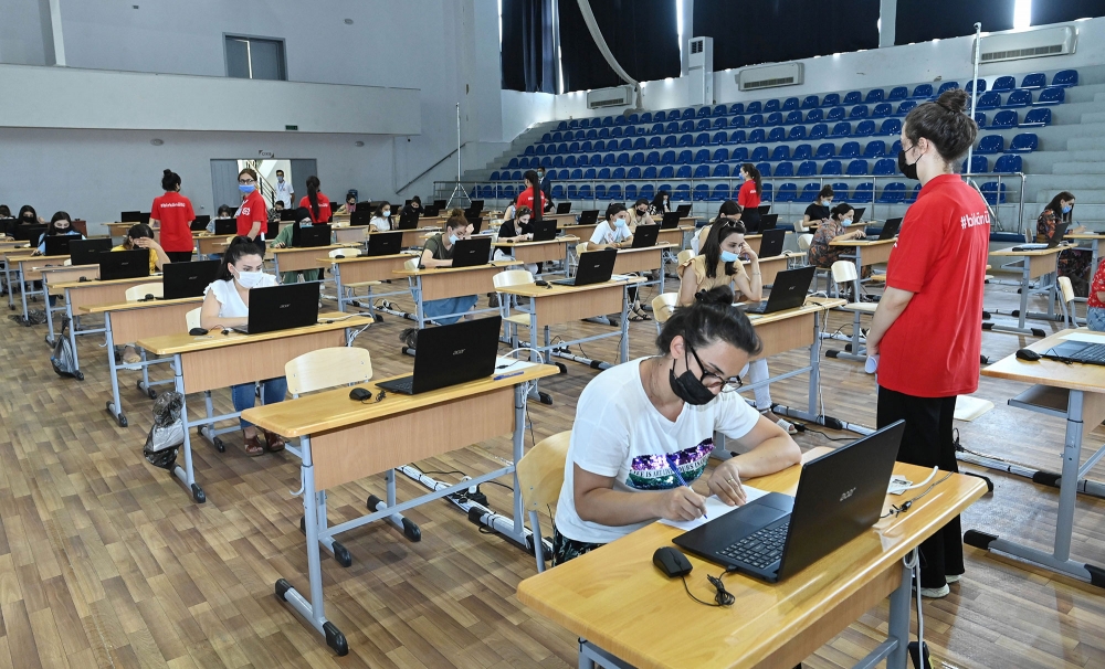 İş yerini dəyişdirmək istəyən müəllimlərin nəzərinə