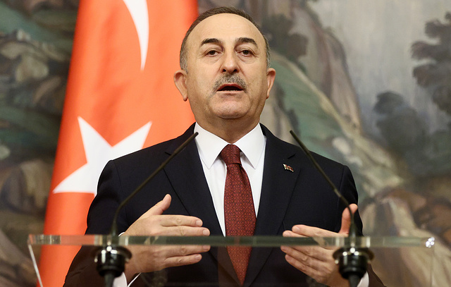 Türkiyə Suriyaya uçan rus təyyarələri üçün hava məkanını bağladı