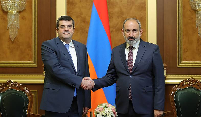 Arayik Paşinyanı müdafiə etdi