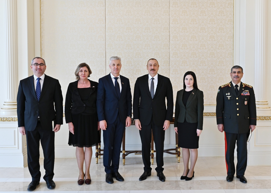 Latviya Baş nazirinin müavini İlham Əliyevin qəbulunda - FOTO
