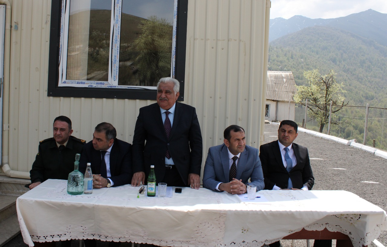 Əhəd Abıyev səyyar qəbul keçirib - FOTO