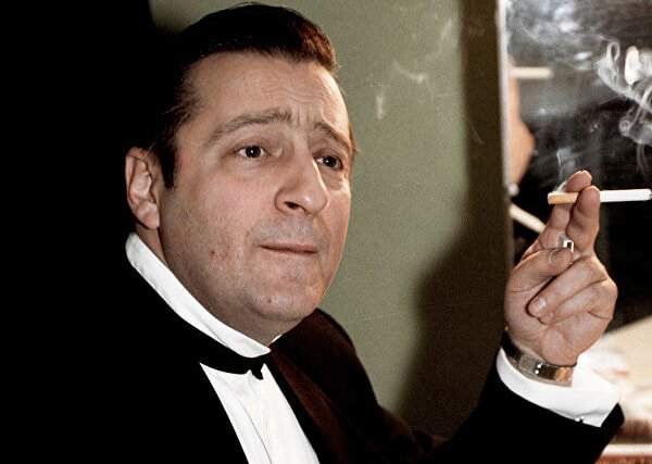 39 il əvvəl Gennadi Xazanovun “dilini” necə “AÇDIM