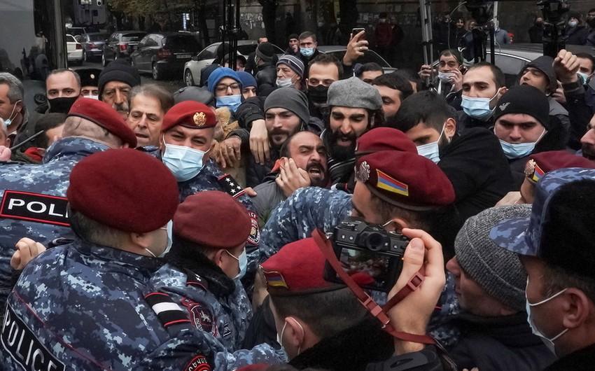 Paşinyan dərhal həbs edilsin! - Hərbçi analarından ETİRAZ