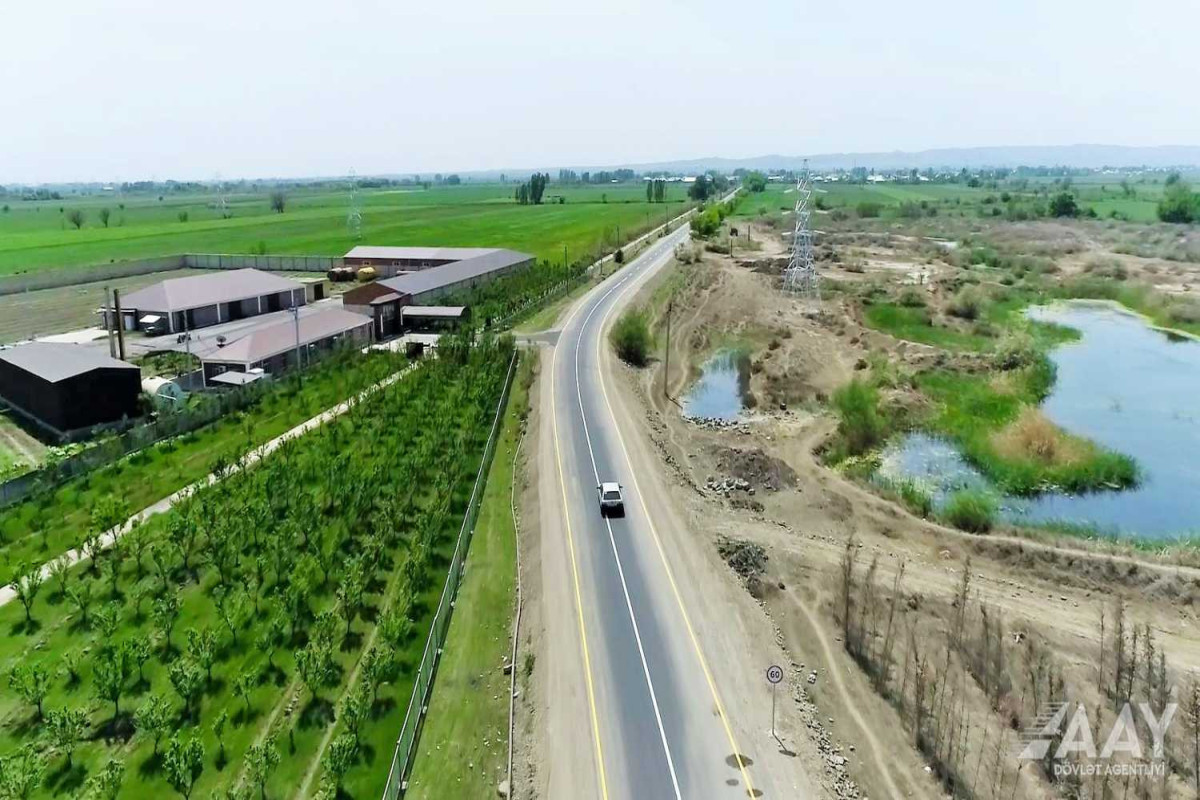 Tanrıqulular kənd yolu yenidən qurulub - FOTO