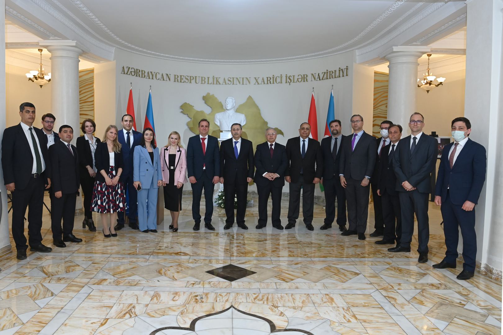 XİN-də Macarıstanla bağlı tədbir - FOTO