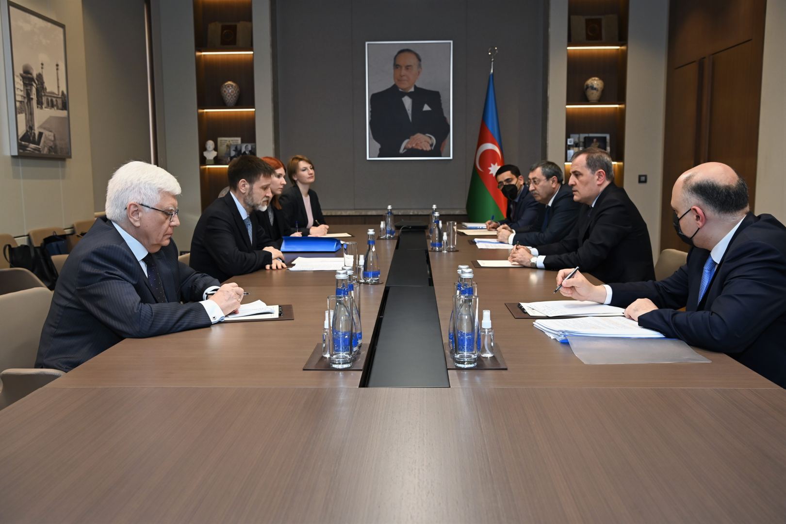 Putinin xüsusi nümayəndəsi Bakıda - FOTO