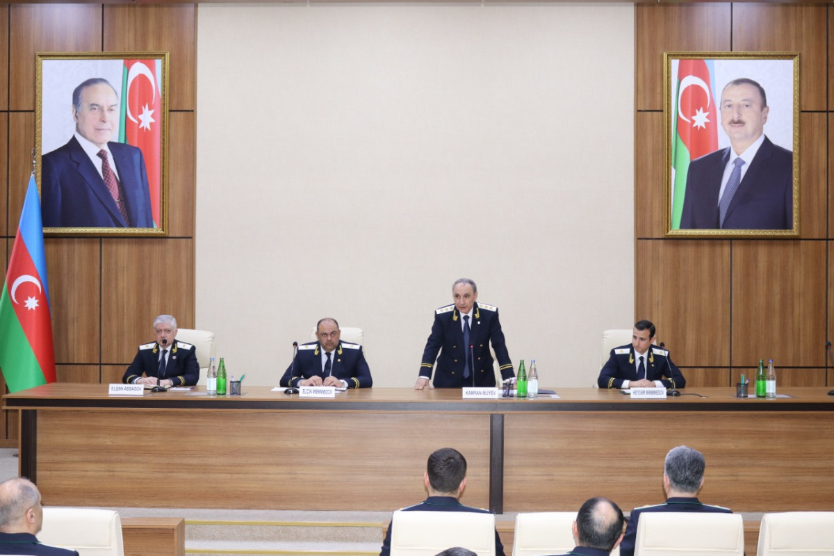 Bakının yeni prokuroru kollektivə təqdim olundu