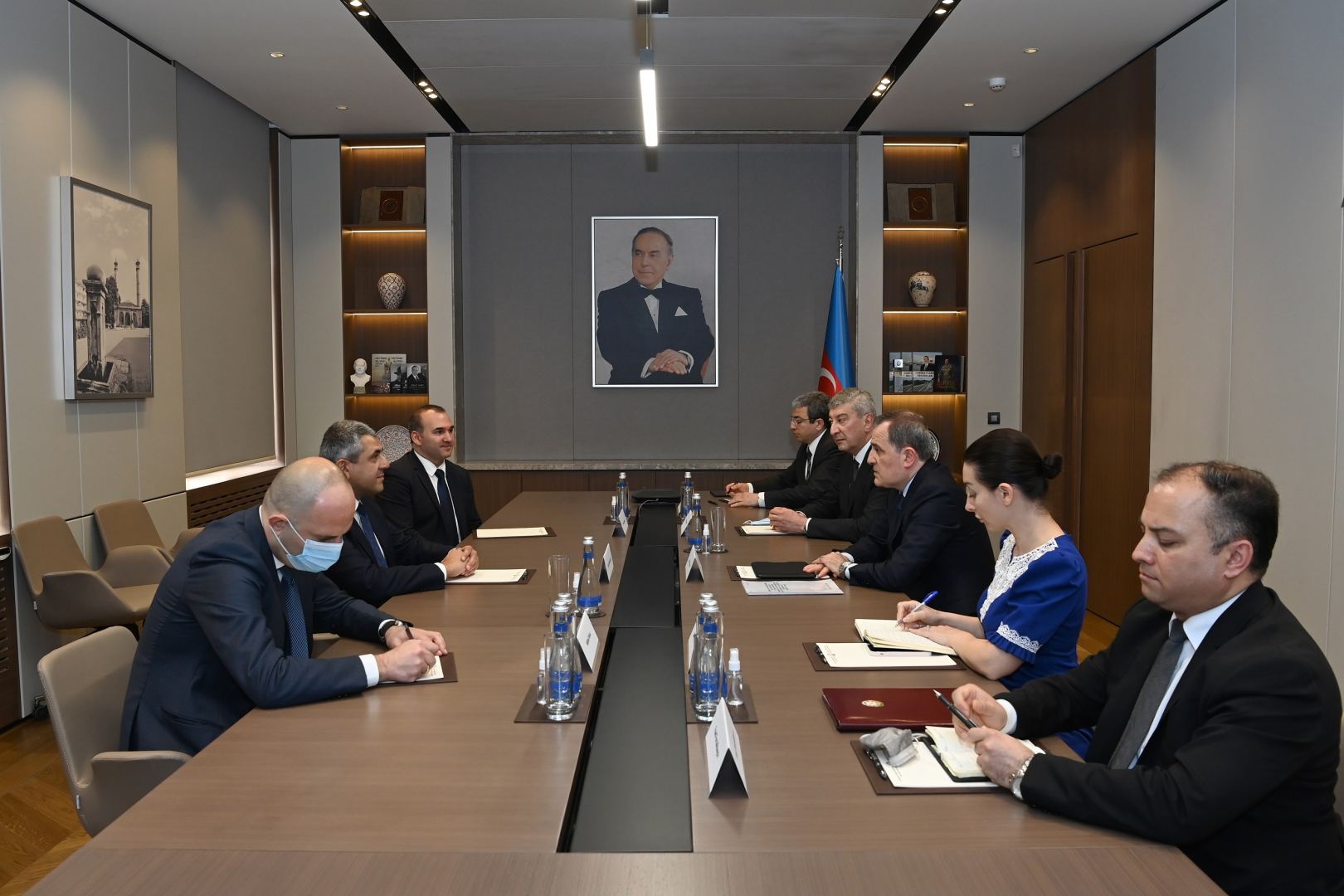 Ceyhun Bayramov Zurab Pololikaşvili ilə görüşüb
