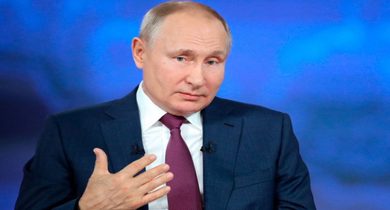 Putin müsəlmanları təbrik etdi