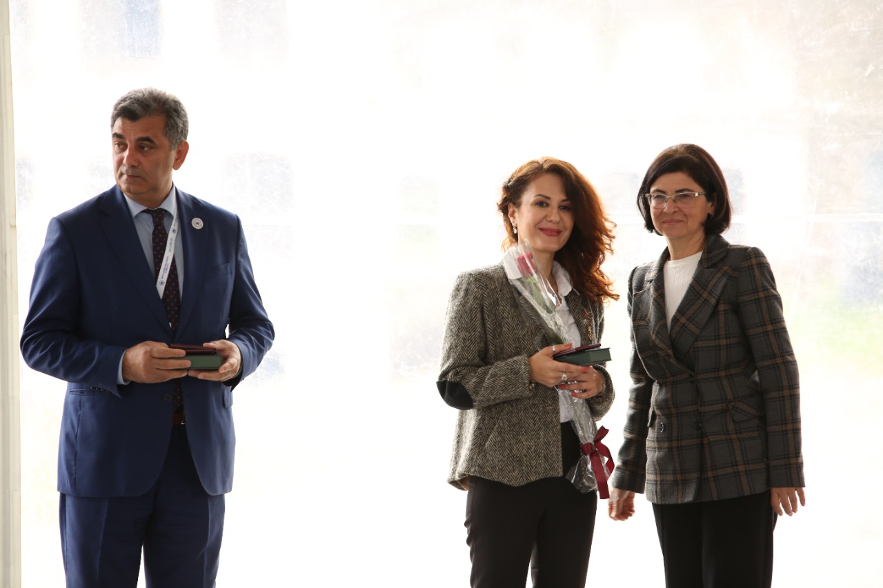 İsrailli opera ifaçısı İlham Əliyevə təşəkkür etdi