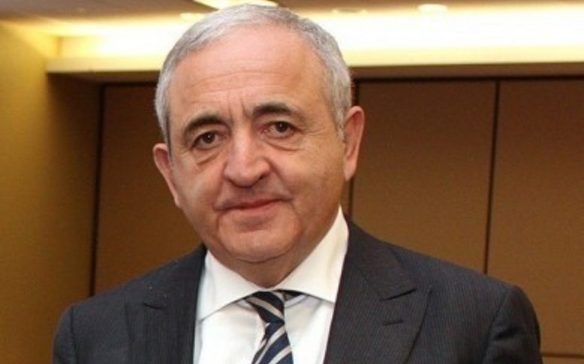 Güclü elm çiçəklənən dövlət deməkdir