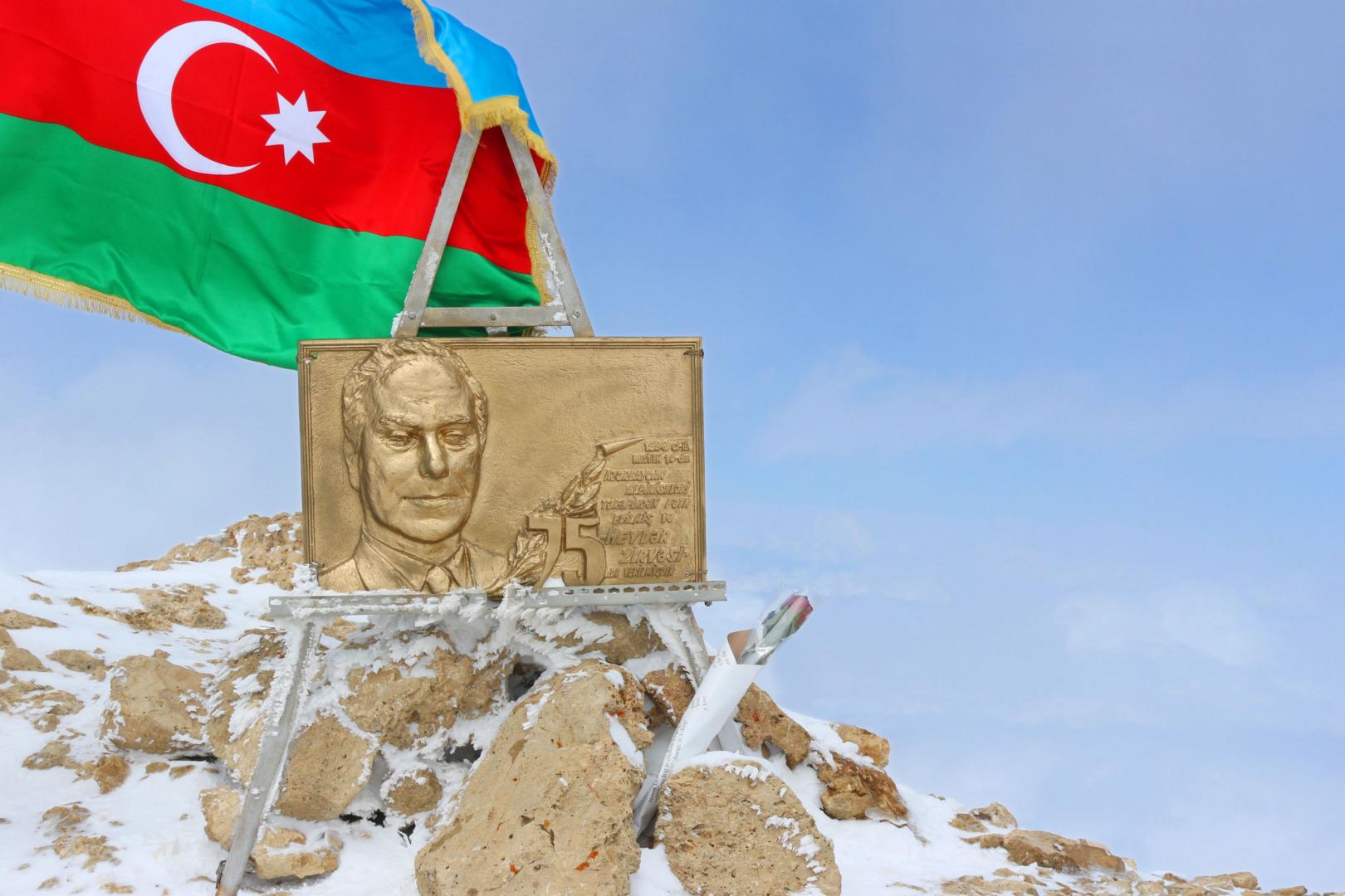 DTX əməkdaşları “Heydər zirvəsi”nə yürüş ediblər - FOTO
