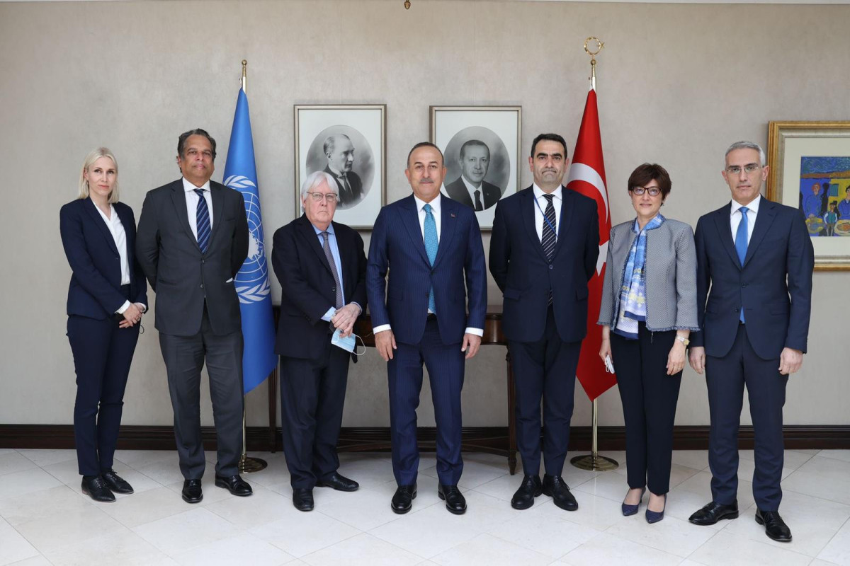 Çavuşoğlu BMT nümayəndəsilə Ukraynanı müzakirə etdi
