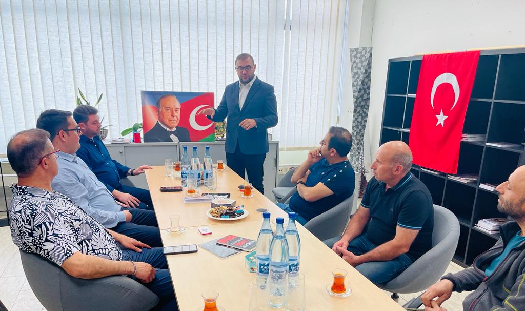 Köln Azərbaycan Evində Heydər Əliyevin xatirəsi yad edilib