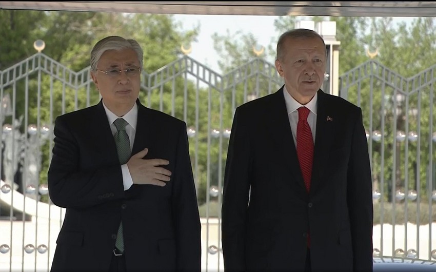 Ərdoğan Tokayevlə görüşdü