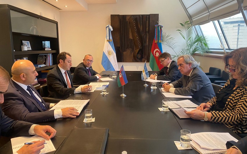 Azərbaycan və Argentina arasında siyasi məsləhətləşmələr