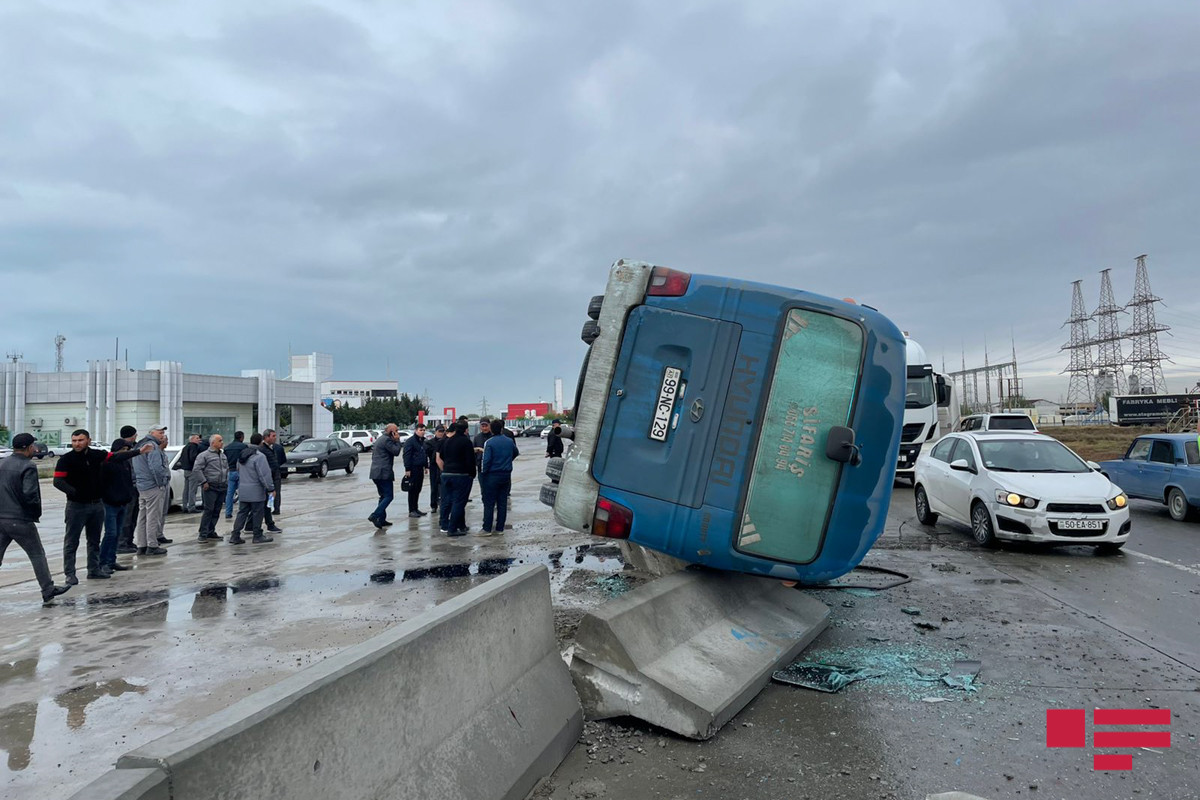 Sumqayıtda qəzaya uğrayan avtobus hansı qurumundur?