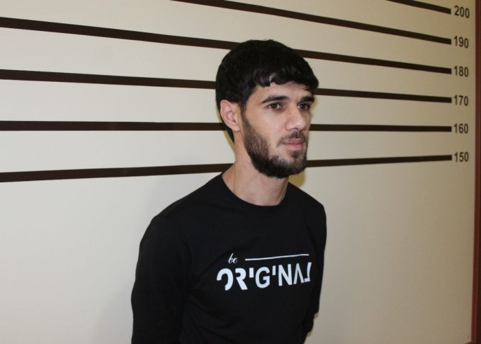 Oğurladığı pulları mərc oyunlarına xərclədi