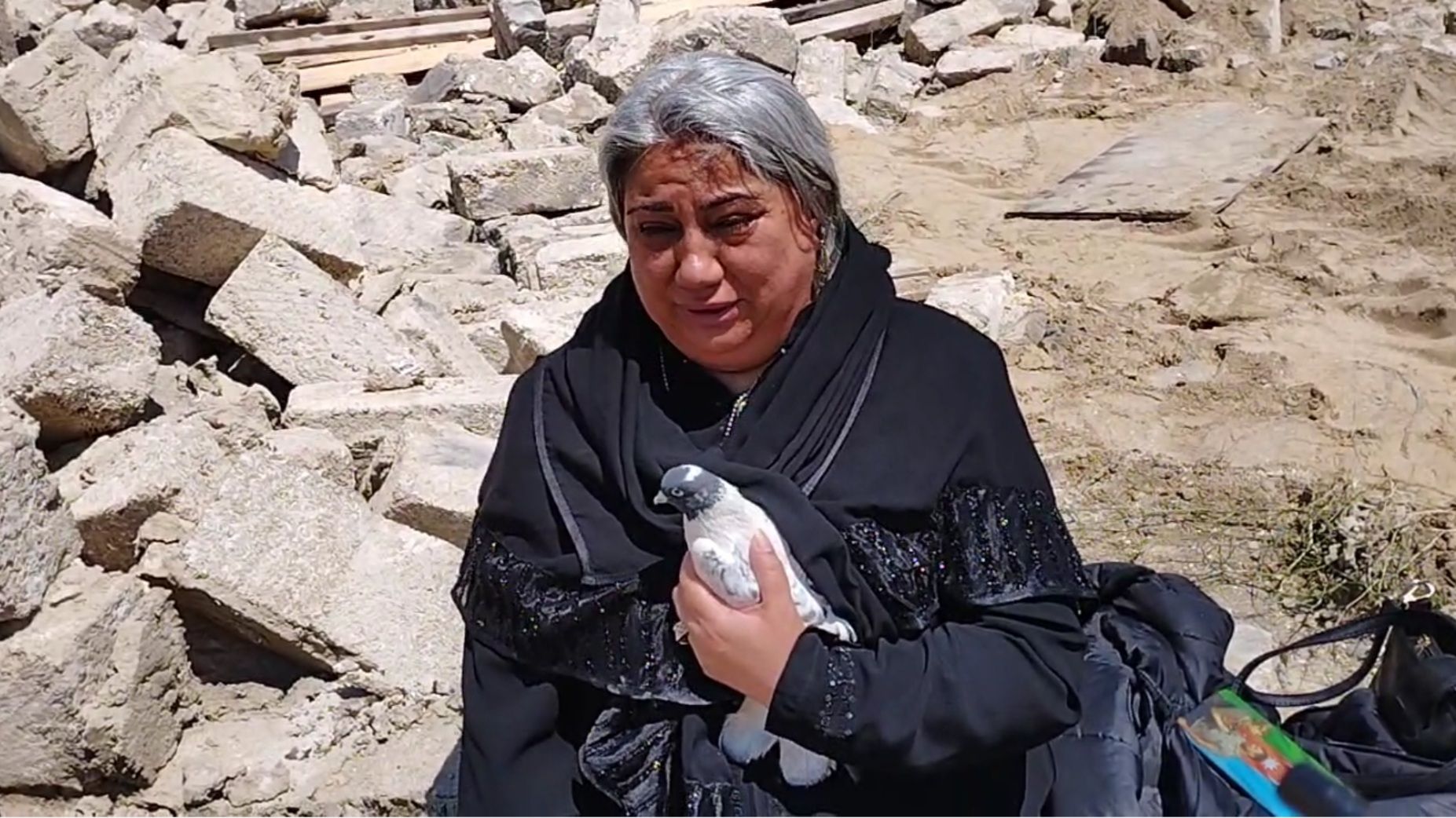Evi sökülən Şəhid anasına 3 otaqlı mənzil verilib - RƏSMİ