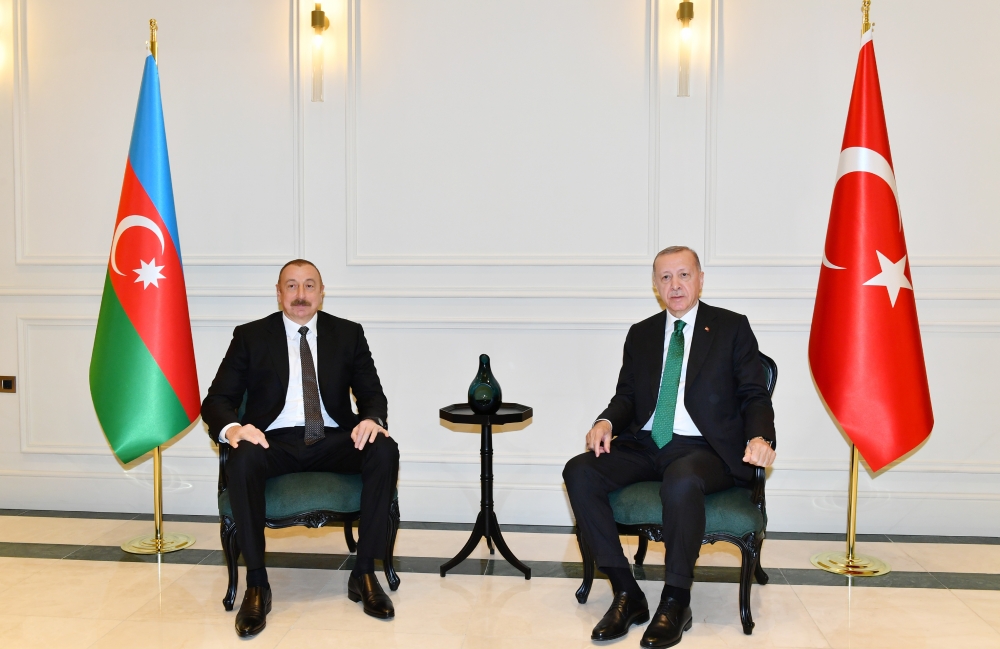 Azərbaycan və Türkiyə liderləri Ermənistandan DANIŞDI