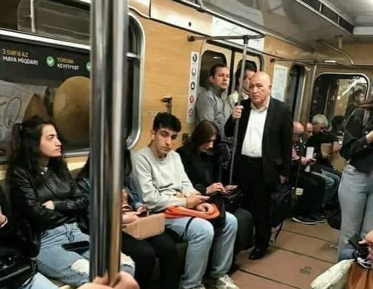 Pənah Hüseyn müzakirələrə səbəb olan fotosundan DANIŞDI