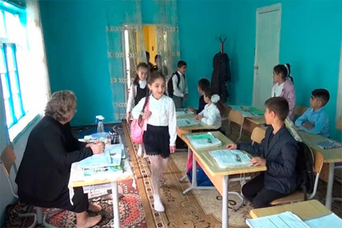 Müəllimin evində təhsil alan şagirdlər üçün yeni məktəb TİKİLİR