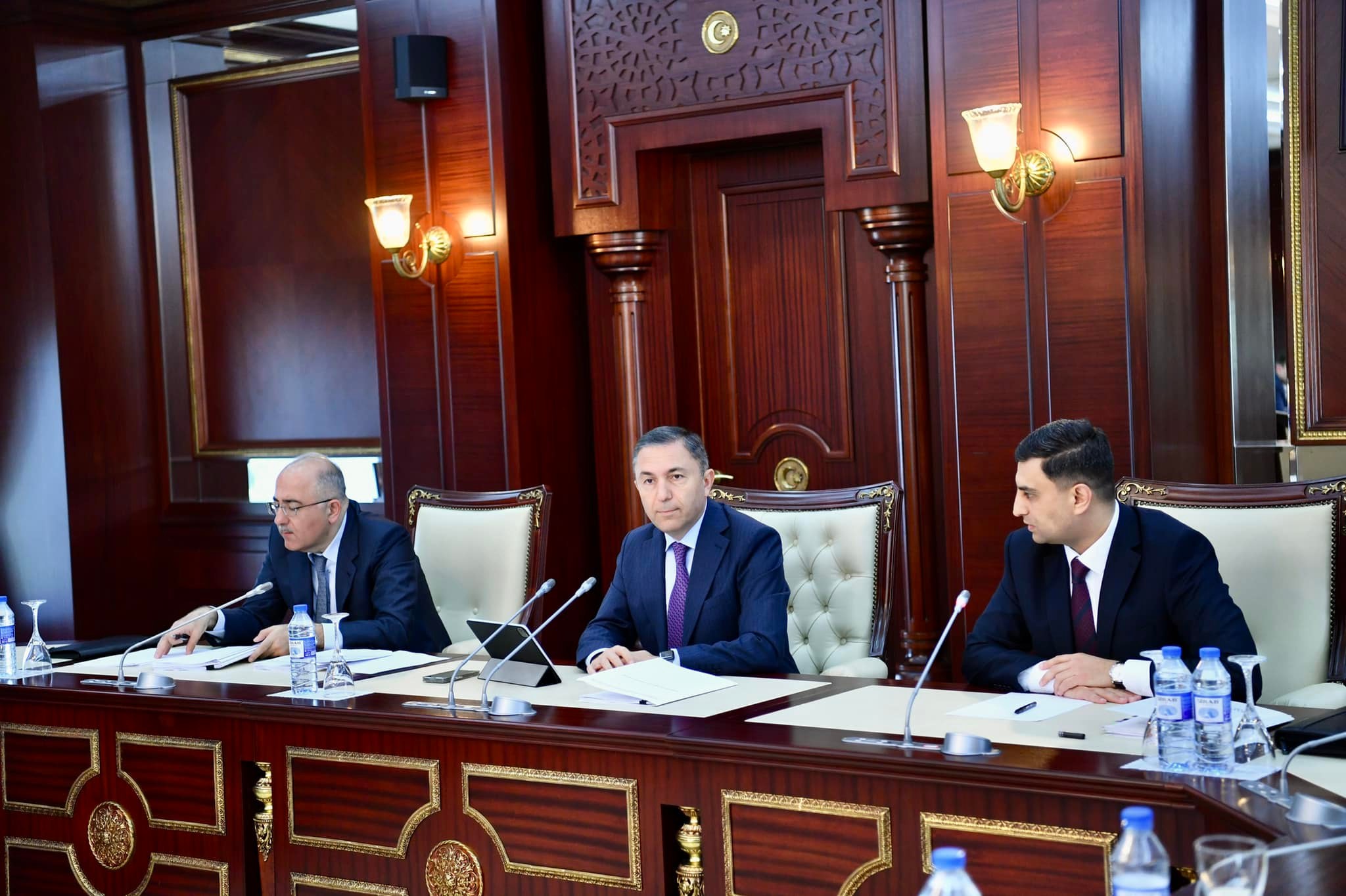 Milli Məclisdə büdcənin icrası müzakirə edildi - FOTO
