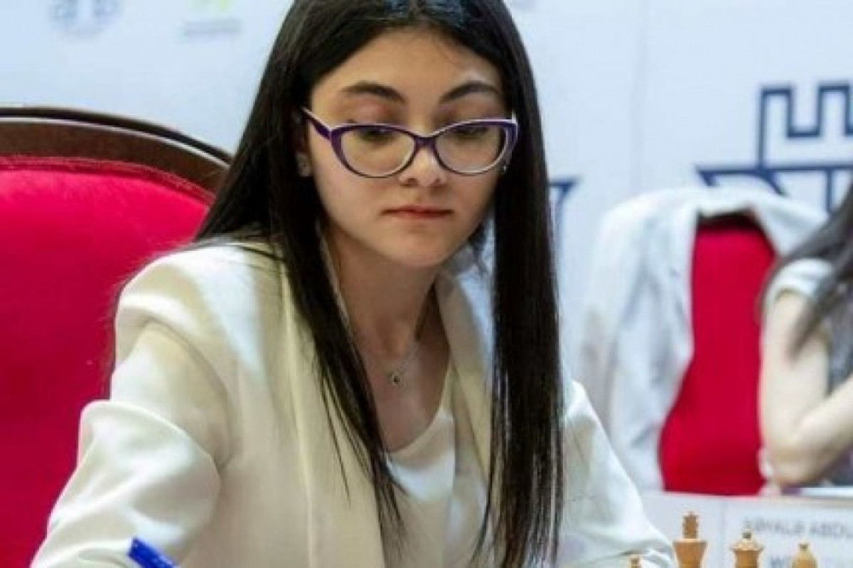 Qadın şahmatçıların turnirində 19 yaşlı lider