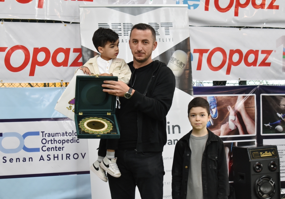 İlin ən yaxşı futbolçusu mükafatlandırıldı