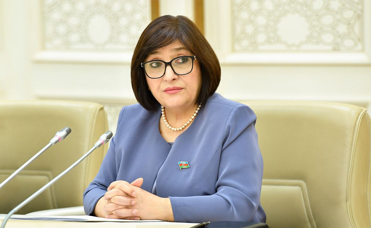 Spiker Türkiyə və Gürcüstan deputatları ilə görüşdü