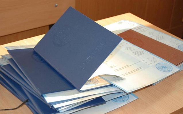 Diplomsuz din xadimləri mərhələli şəkildə işdən çıxarılacaq