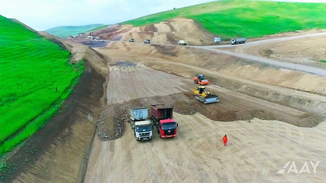 Füzuli-Hadrut yolu tikilir - FOTOLAR