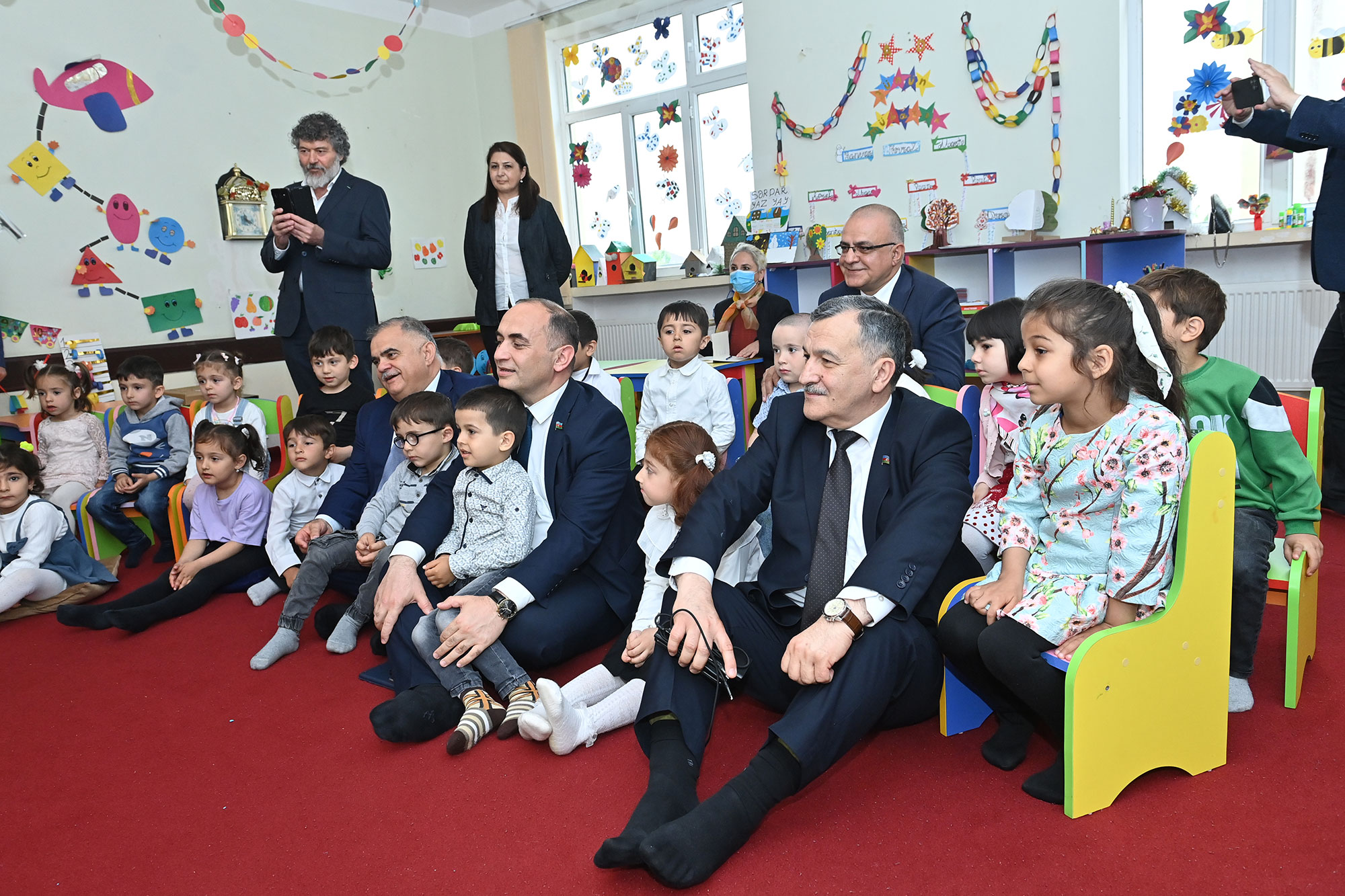 Məktəbəqədər təhsil qruplarına mediatur - FOTO