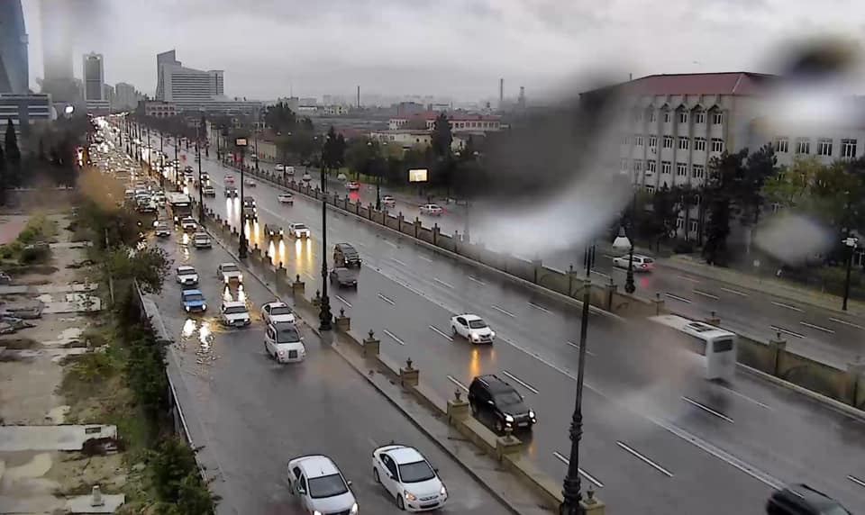 Dövlət Agentliyi yağışa görə gücləndirilmiş rejimə KEÇDİ