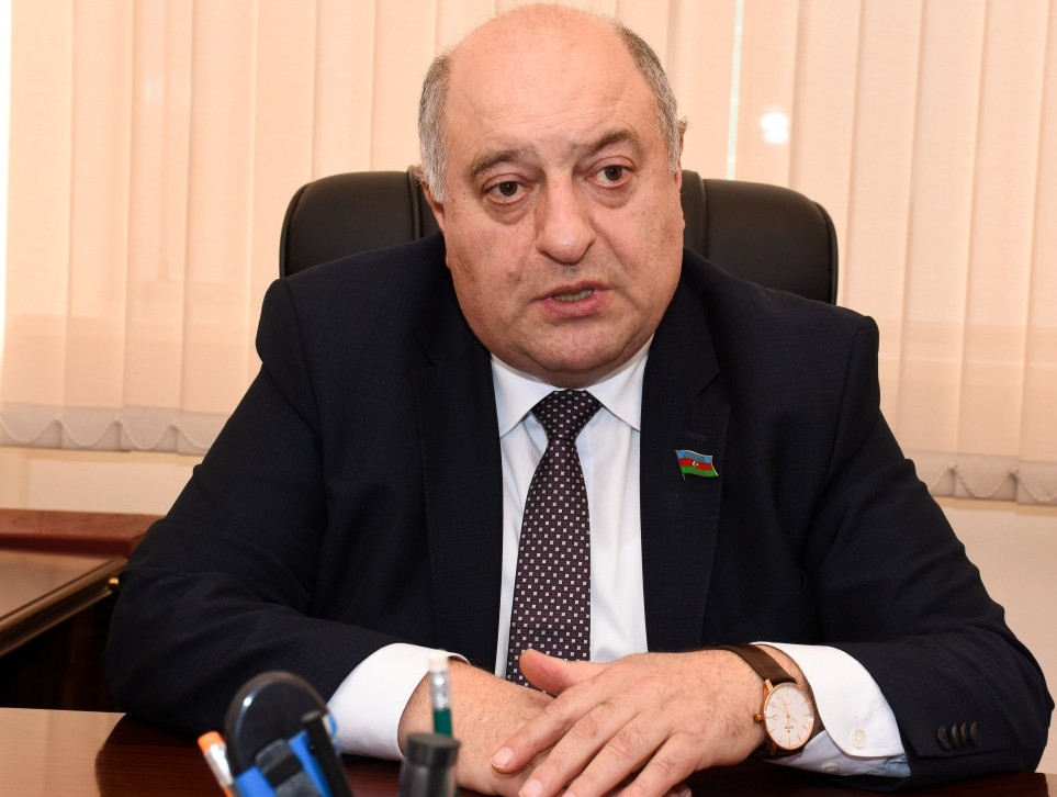 “İşaxtaranların 80 faizi işlə təmin oluna bilmir” - Komitə sədri
