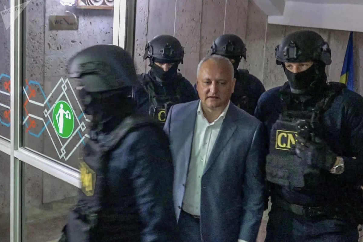 Moldovanın sabiq prezidentinə ev həbsi verildi