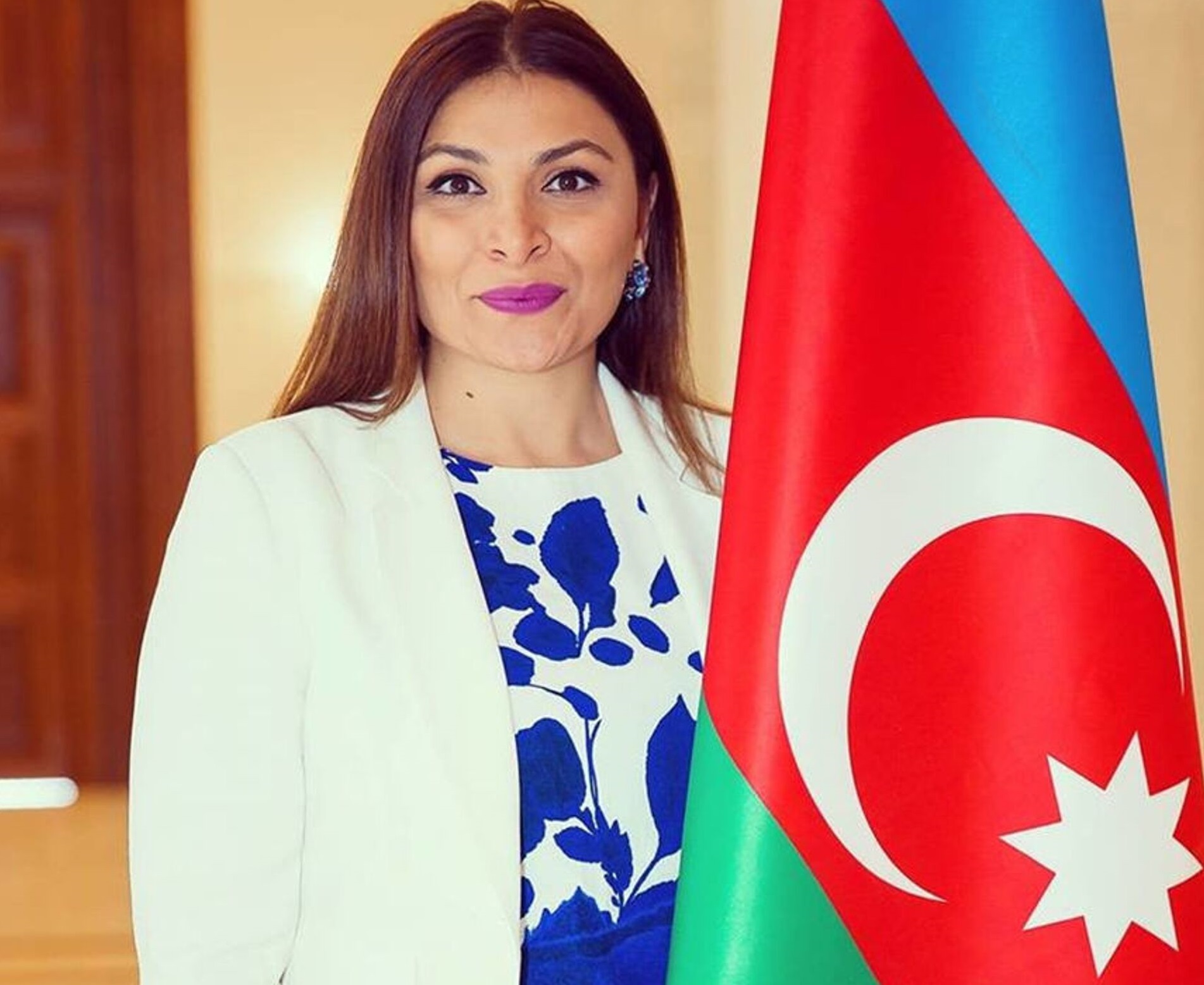 Sevinc Qədirovaya şərt qoydular - Ya intihar et, ya da ölkədən get!