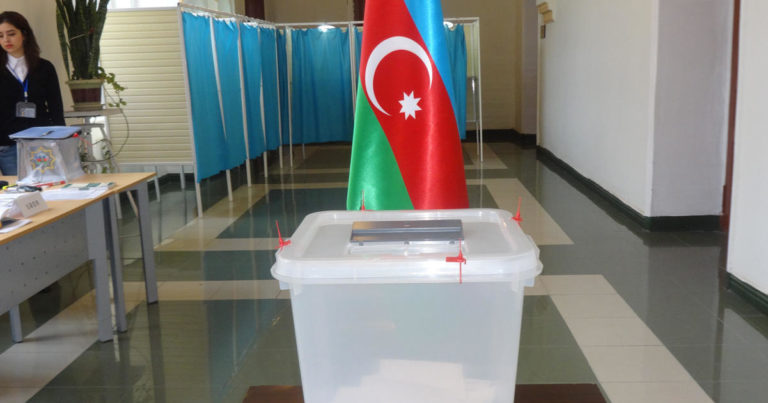 Azərbaycanda ən yaşlı seçici - 122 yaşı var