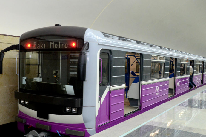 Metro bayram günlərində bu qrafiklə işləyəcək
