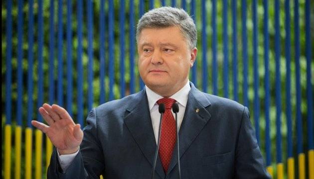 Poroşenkonun ölkədən çıxmasına icazə verilmədi