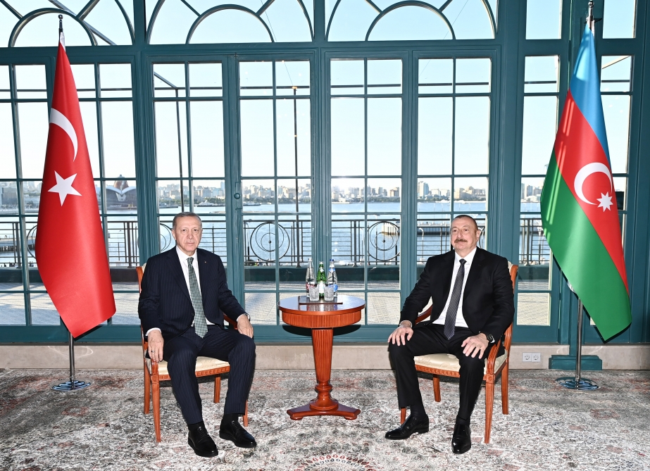 Azərbaycan və Türkiyə beynəlxalq güc mərkəzləridir