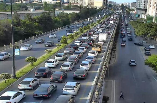 Bakının tıxac olan küçə və prospektləri - SİYAHI