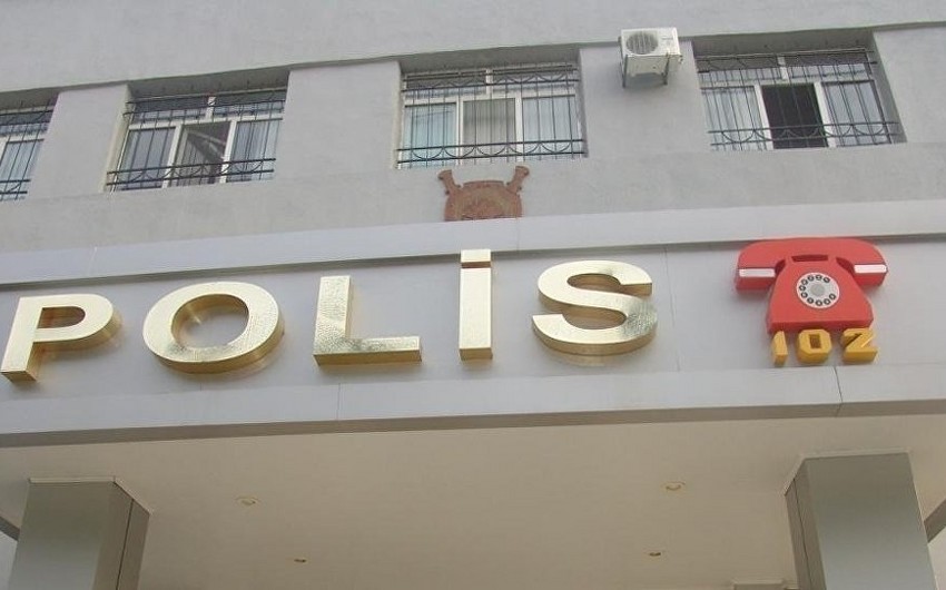 Narkotik alverçisi polis şöbəsində ÖLDÜ